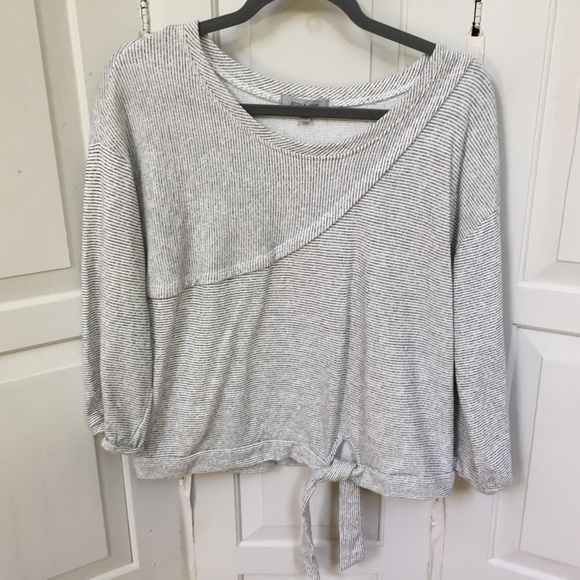 Grey & Gray Striped Cropped Sweatshirt - Picture 2 of 14